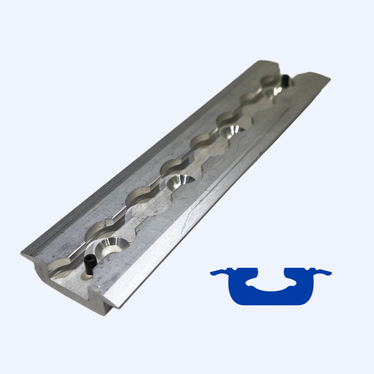 HD L-TRACK FLANGED 1/4
