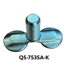 Load image into Gallery viewer, Seat Stud Fitting with Knob for Seat Installation | Q5-7535A-K Q&#39;Straint